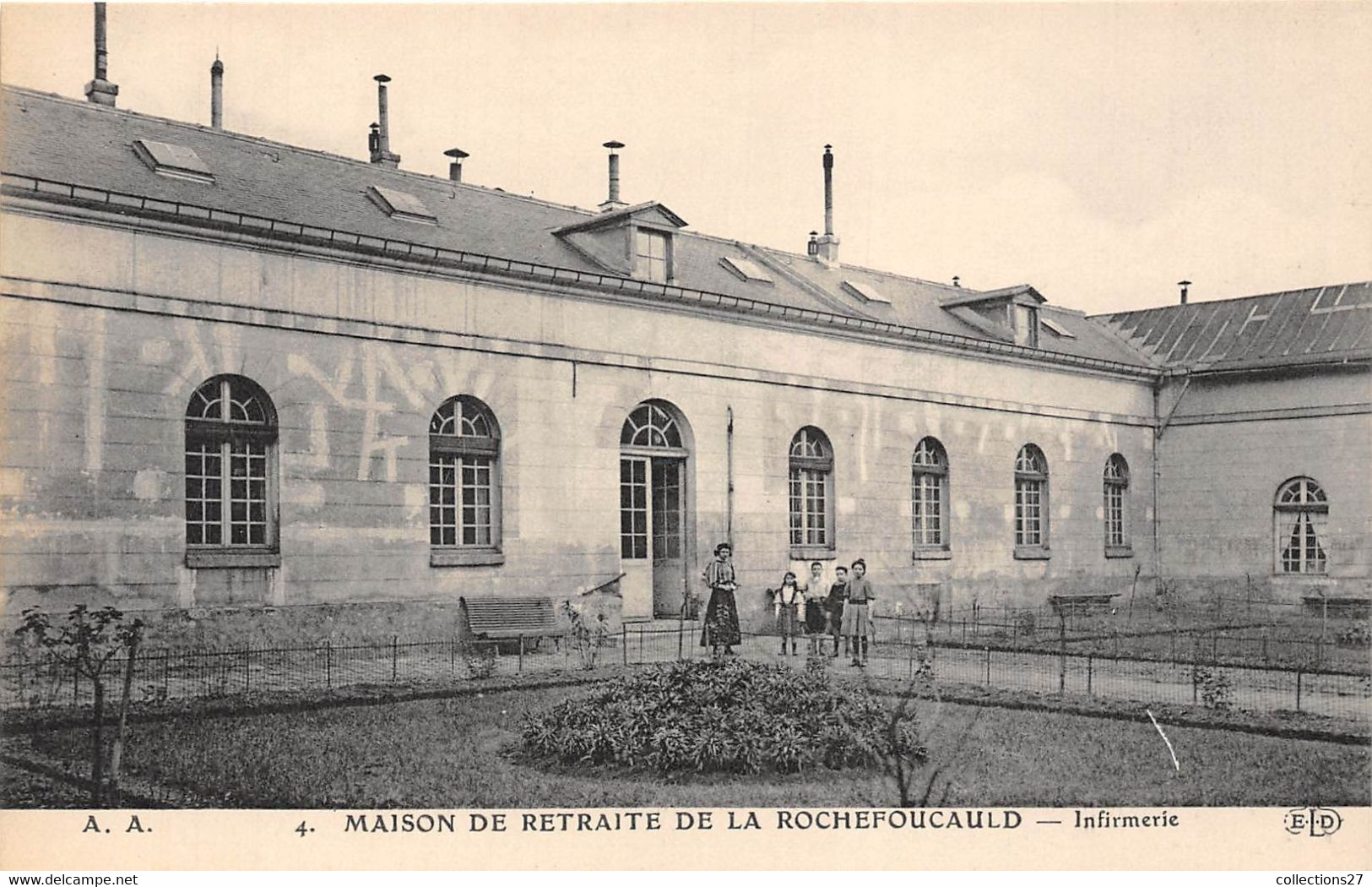 PARIS-75014-LOT DE 15 CARTES POSTALES DANS POCHETTE- MAISON DE RETRAITE DE LA ROCHEFOUCAULD