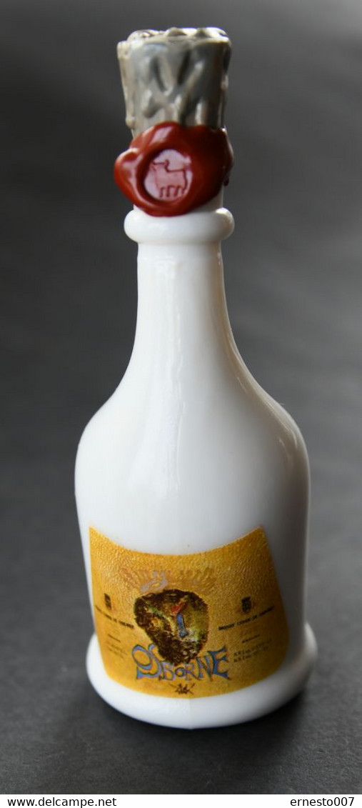 50CL FLASCHE BRANDY CONDE DE OSBORNE ENTWORFEN VON SALVADOR DALI IM ORIGINAL-KARTON, DIE FLASCHE IST GEFÜLLT, VON1970/80