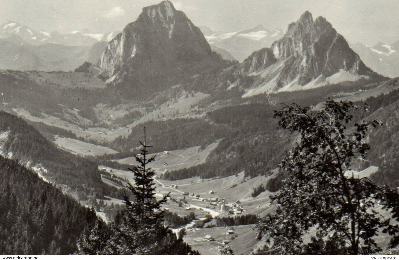 EINSIEDELN Blick Auf Alpthal Und Die Mythen - Alpthal