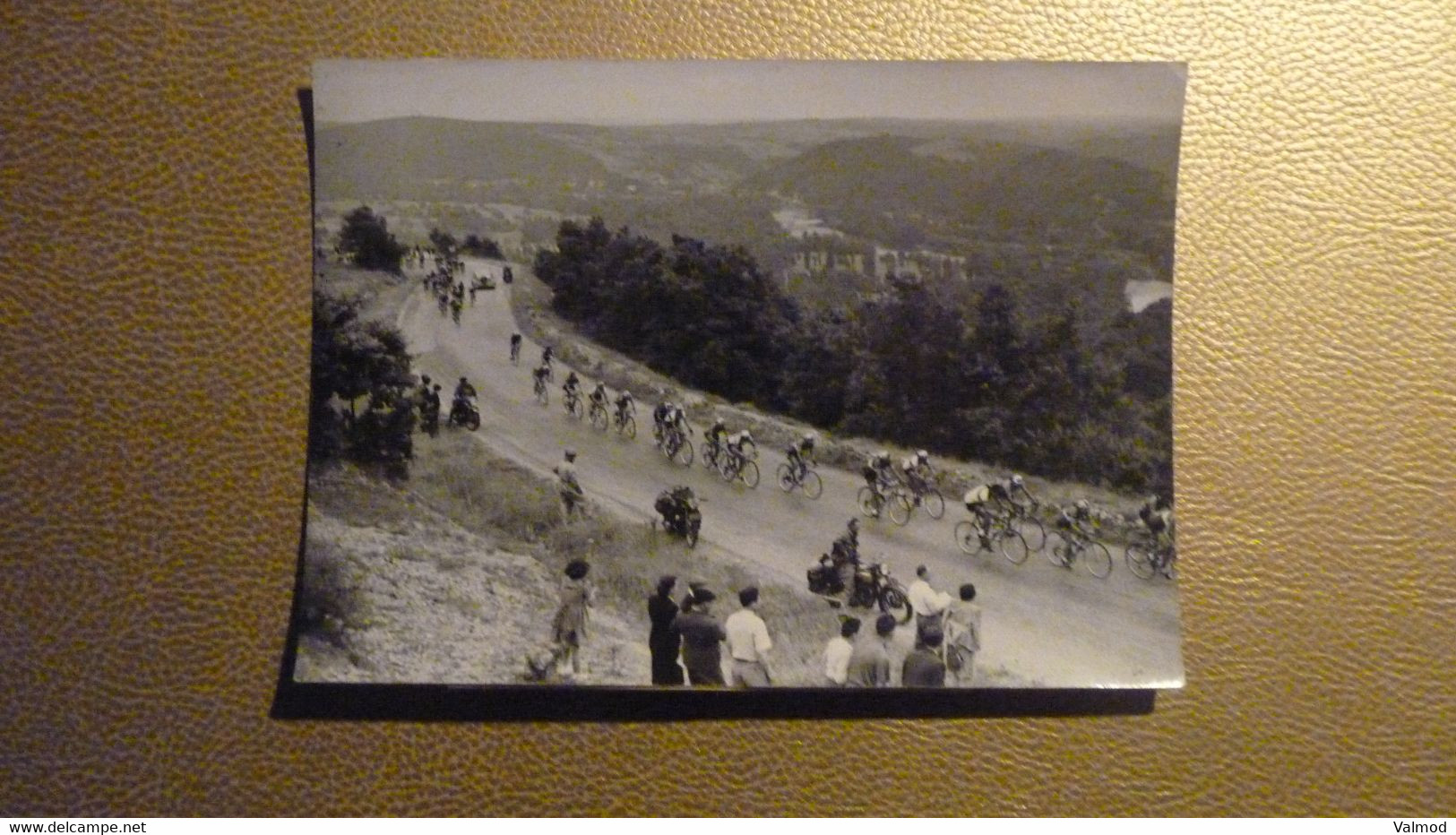 Cyclisme - Photo Tour De France 1951 - 11e Etape Brive-Agen - Le Peloton Dans La Côte Du Lanzac - Cyclisme