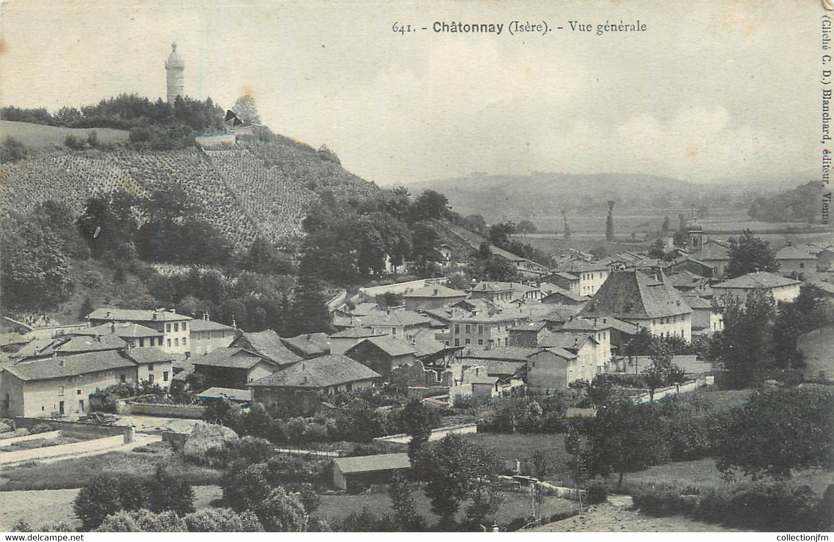 CPA FRANCE 38 " Châtonnay, Vue Générale". - Châtonnay