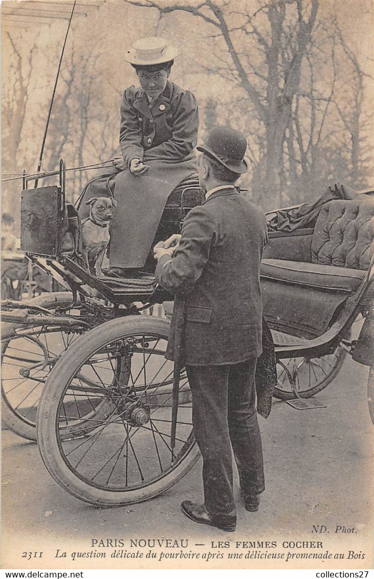 PARIS- LOT DE 12 CARTES POSTALES- LES FEMMES COCHER