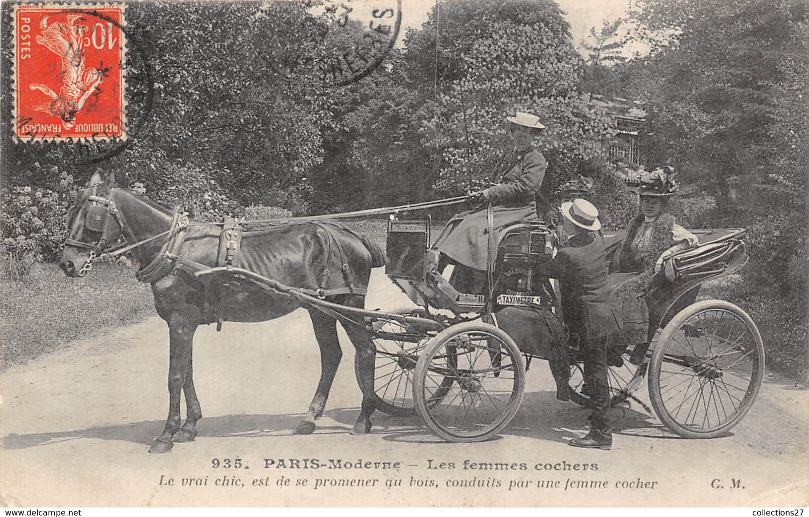 PARIS- LOT DE 12 CARTES POSTALES- LES FEMMES COCHER