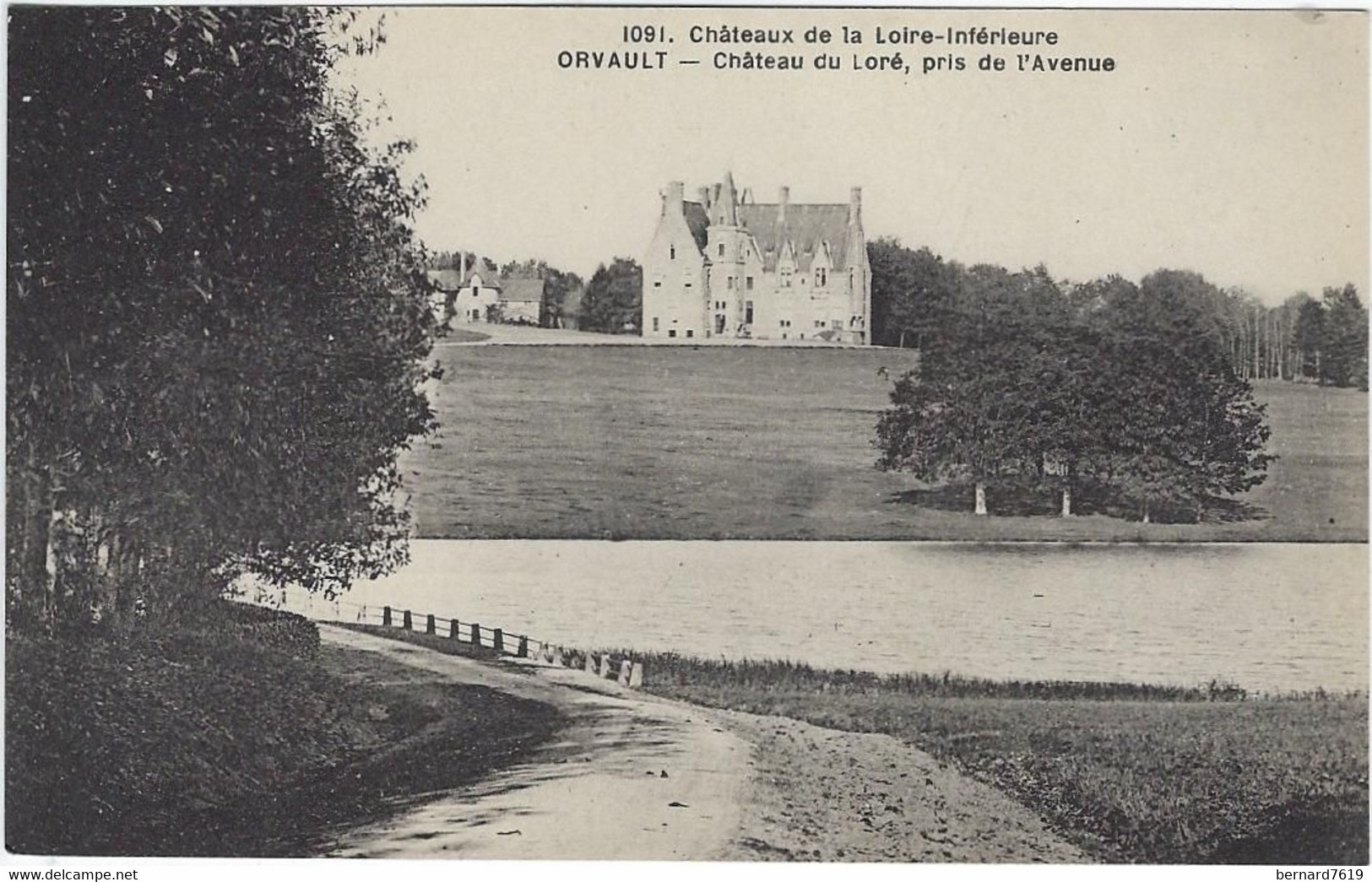 44   Orvault  -  Chateau Du Lore, Pris De L'avenue - Orvault