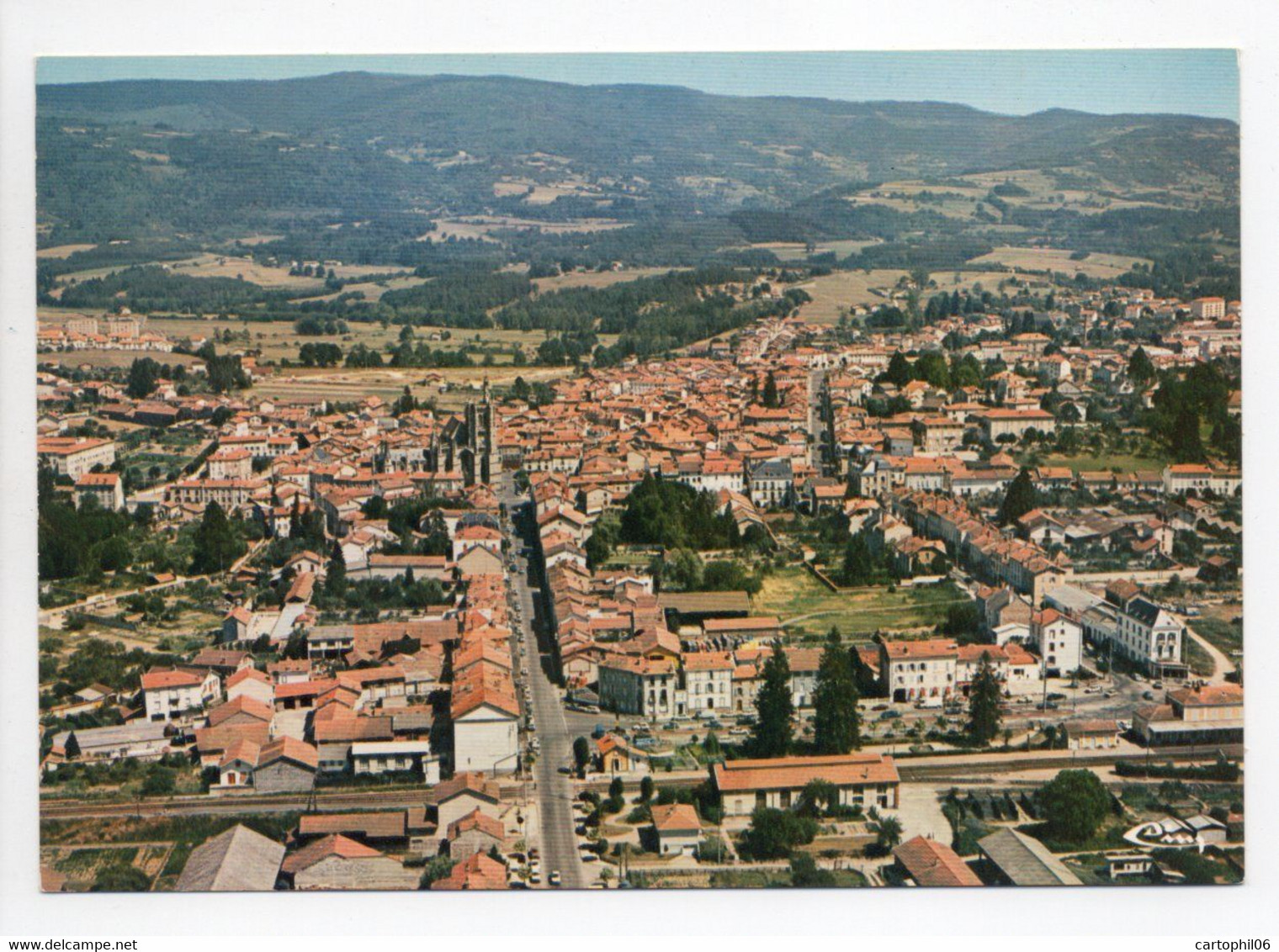 - CPM AMBERT (63) - Vue Générale Aérienne - Photo CIM 3288 - - Ambert