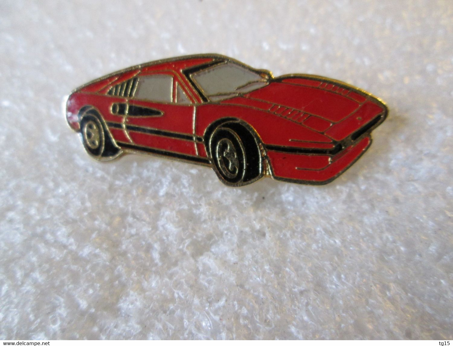 PIN'S    FERRARI  308 - Ferrari