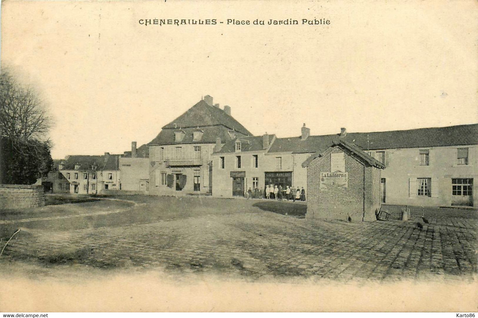 Chénérailles * La Place Du Jardin Public * Poids Public Balance Bascule * Café MARLAUD - Chenerailles