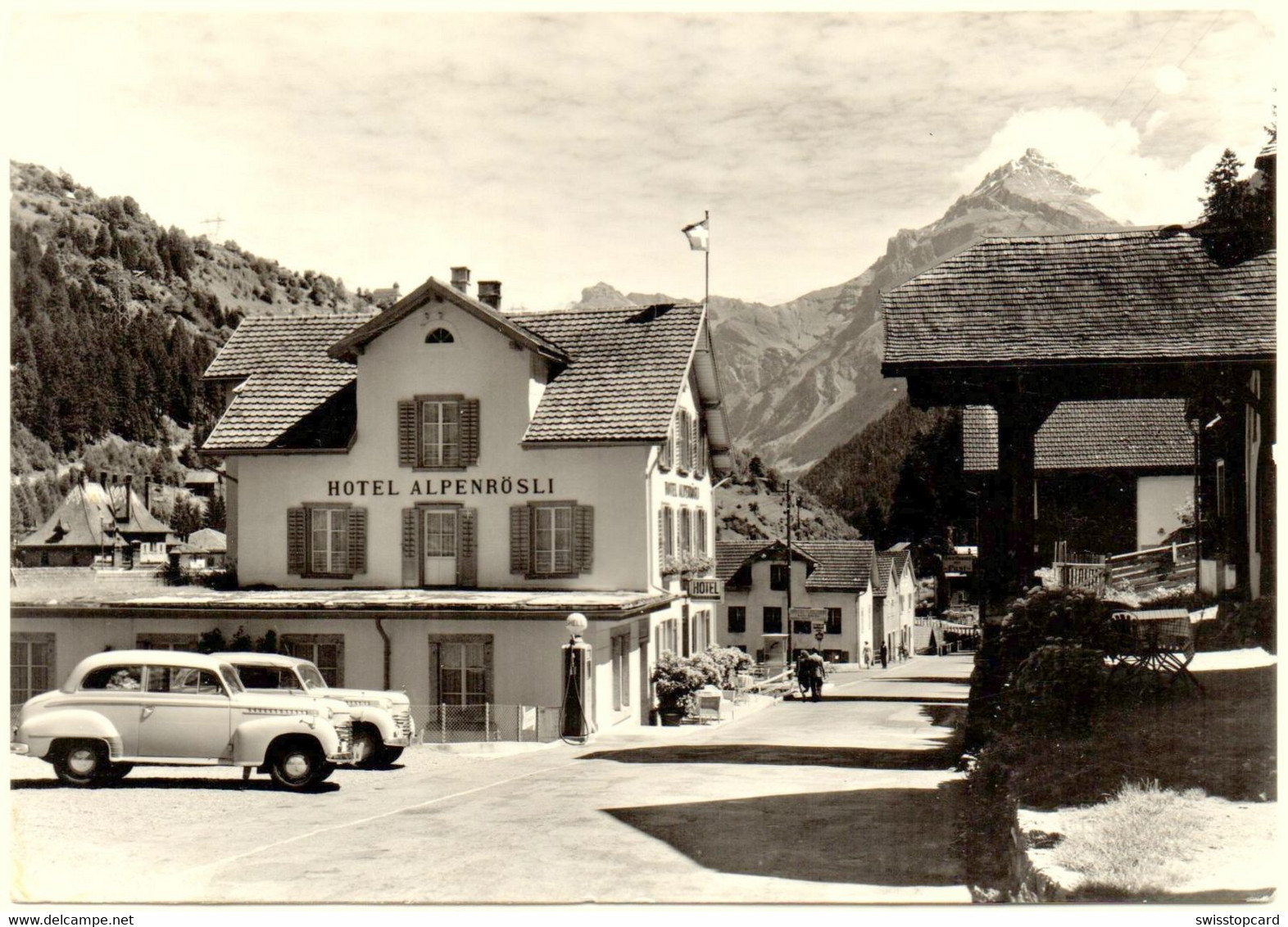 GURTNELLEN Hotel Alpenrösli Oldtimer Auto Tanksäule Shell - Gurtnellen