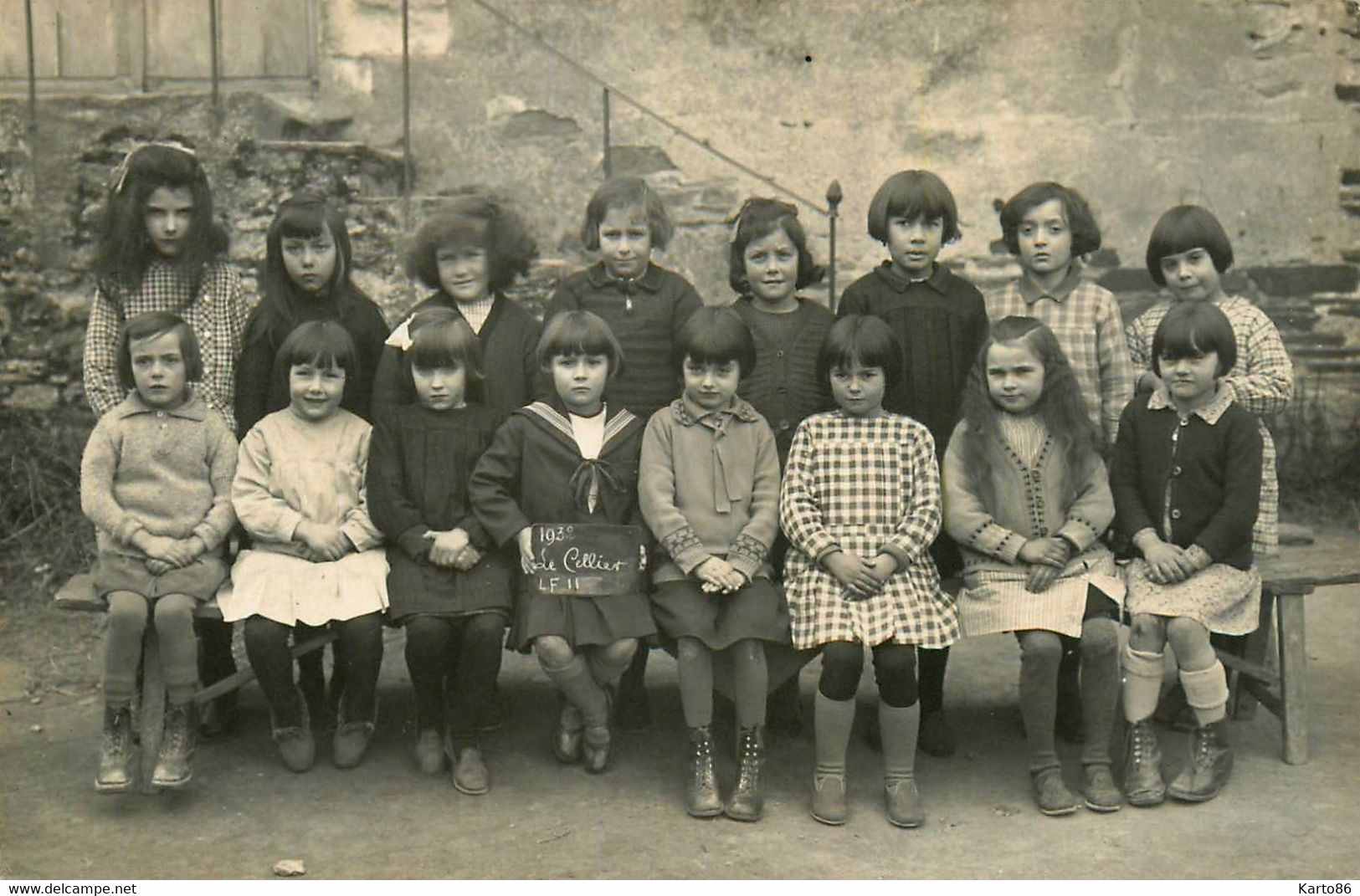 Le Cellier * Carte Photo * école 1932 * Classe Enfants écoliers - Le Cellier