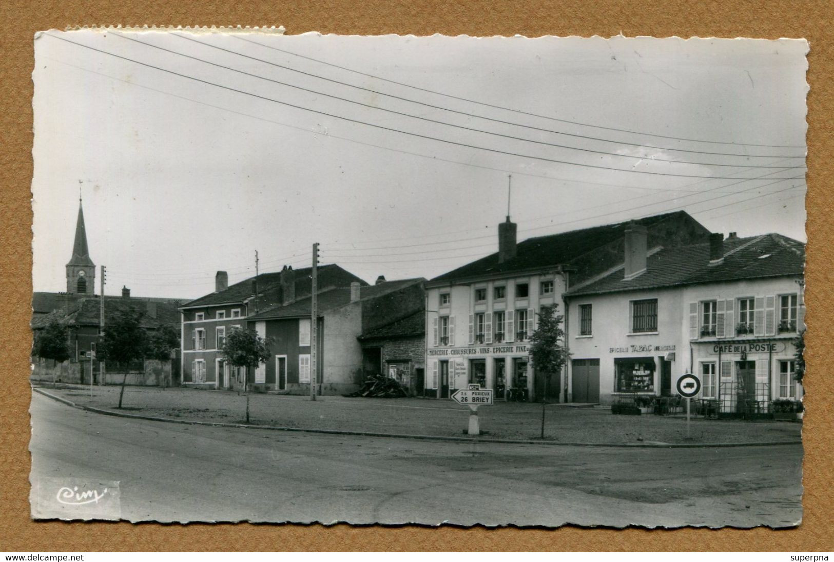 CHAMBLEY  (54) : " LE CENTRE - LA PLACE " - Chambley Bussieres