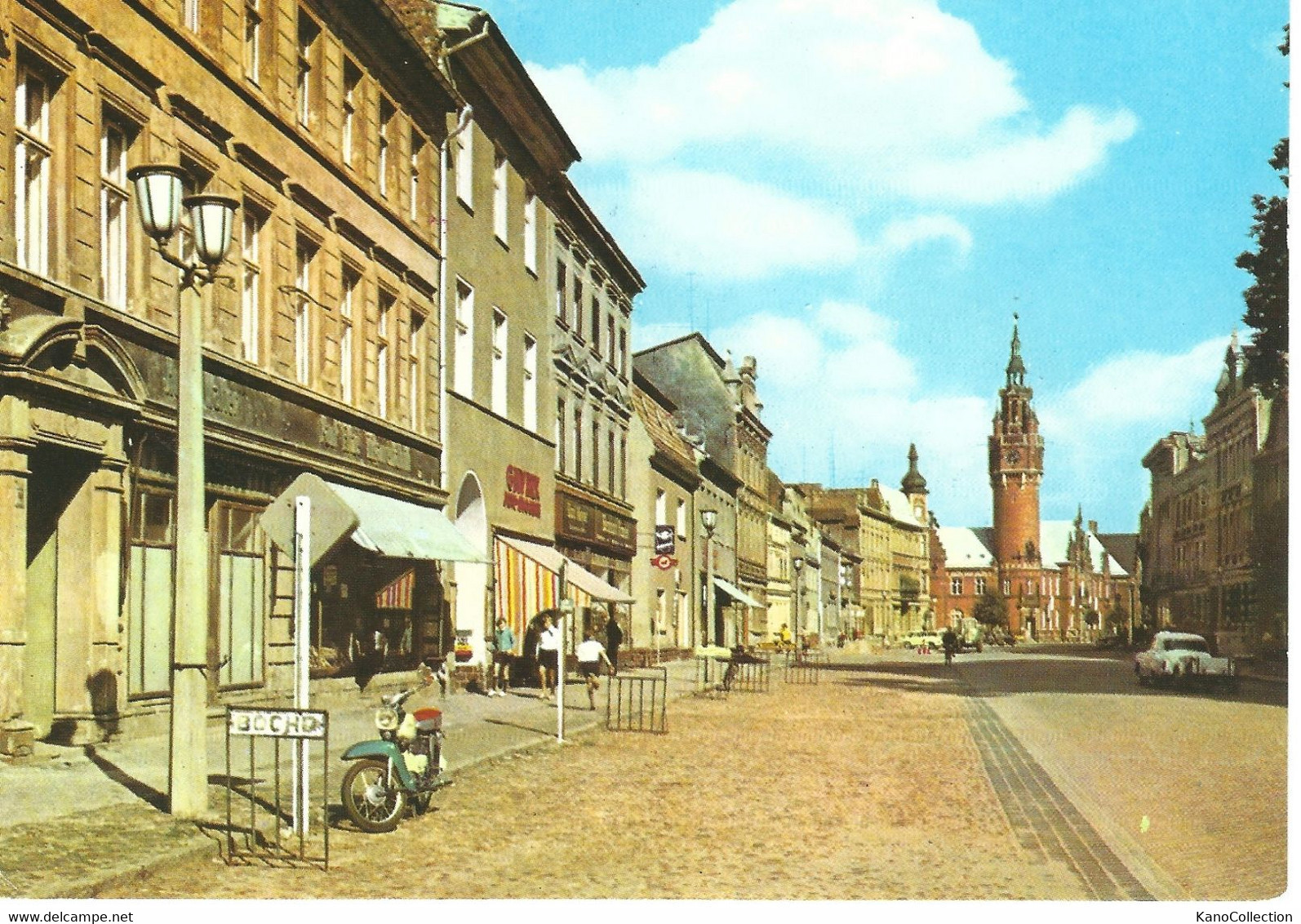 DDR, Brandenburg, Dahme, Wilhelm-Pieck-Straße, Motorrad, PKW, Nicht Gelaufen - Dahme