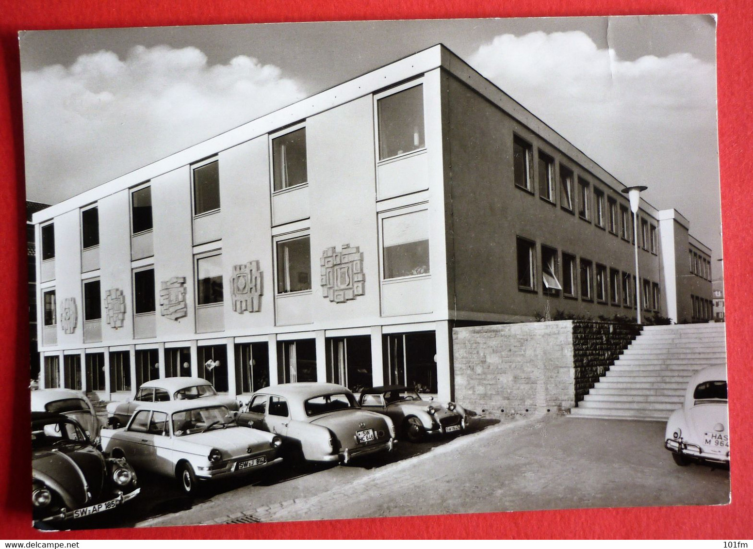 GERMANY , FRIEDRICH RUCKERT-BAU SCHWEINFURT , OLD CARS 1963 , WW, BMW AND MERCEDES - PKW