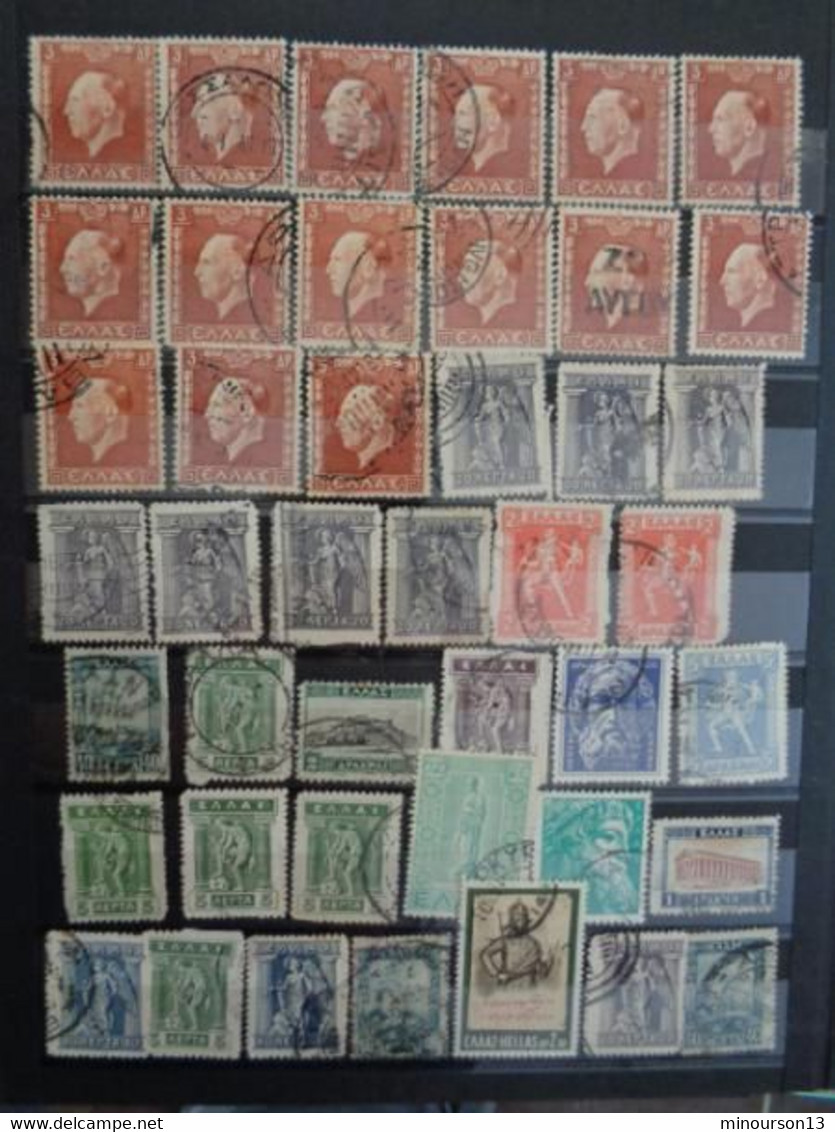 GROS LOT DE TIMBRES EN ALBUM NEUFS ET OBLITERES, TOUS EN PHOTOS