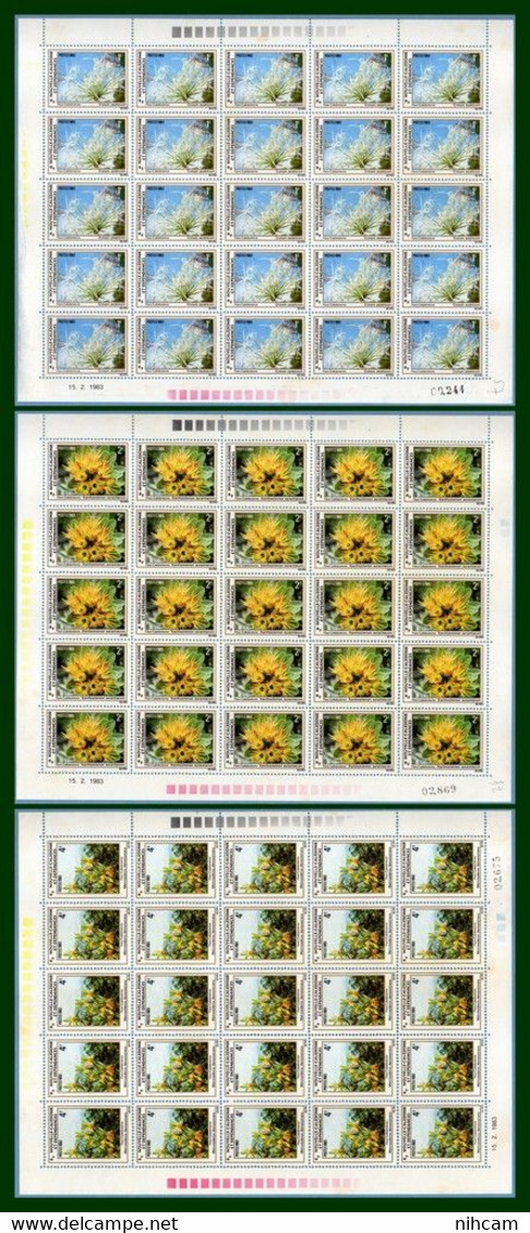 Nouvelle Calédonie 3 Feuille N° 469 470 471** MNH Coin Daté 1983 Fleur Flower (469 Léger Pelurage Marge) - Lots & Serien