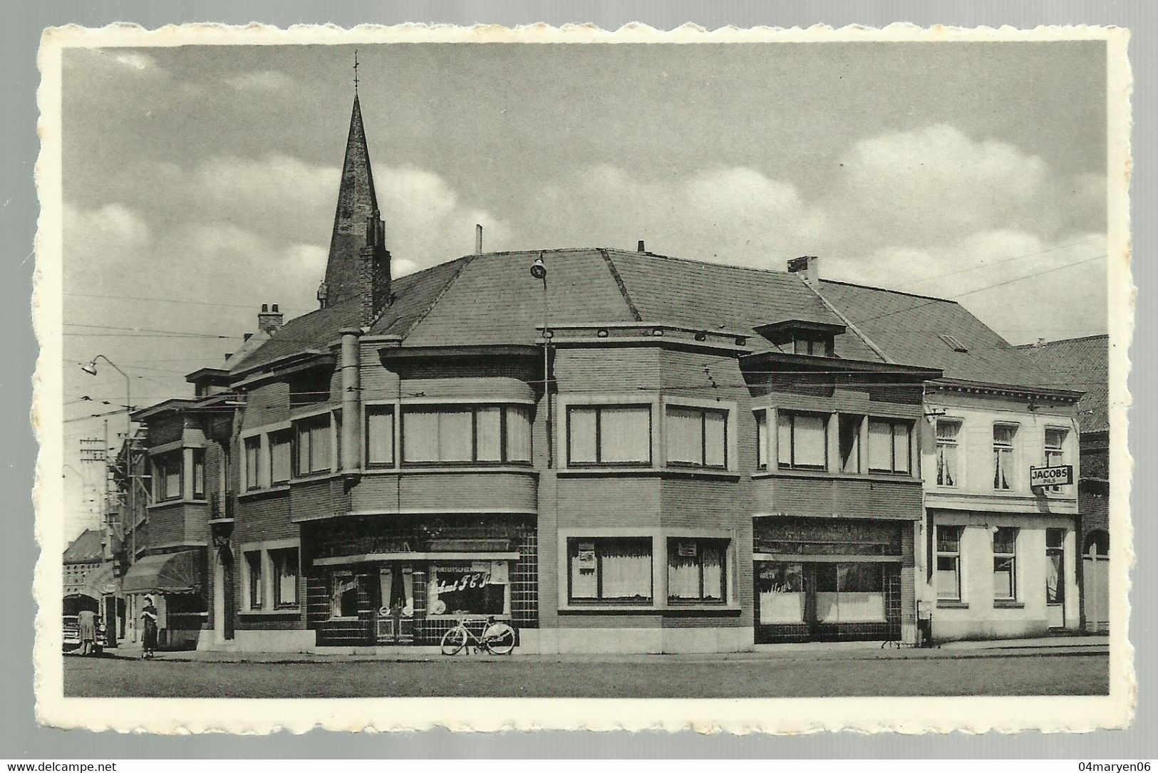 ***  3 X PUTTE  ***  -  Dorpplein + Monument + Binnenzicht Kerk - Putte