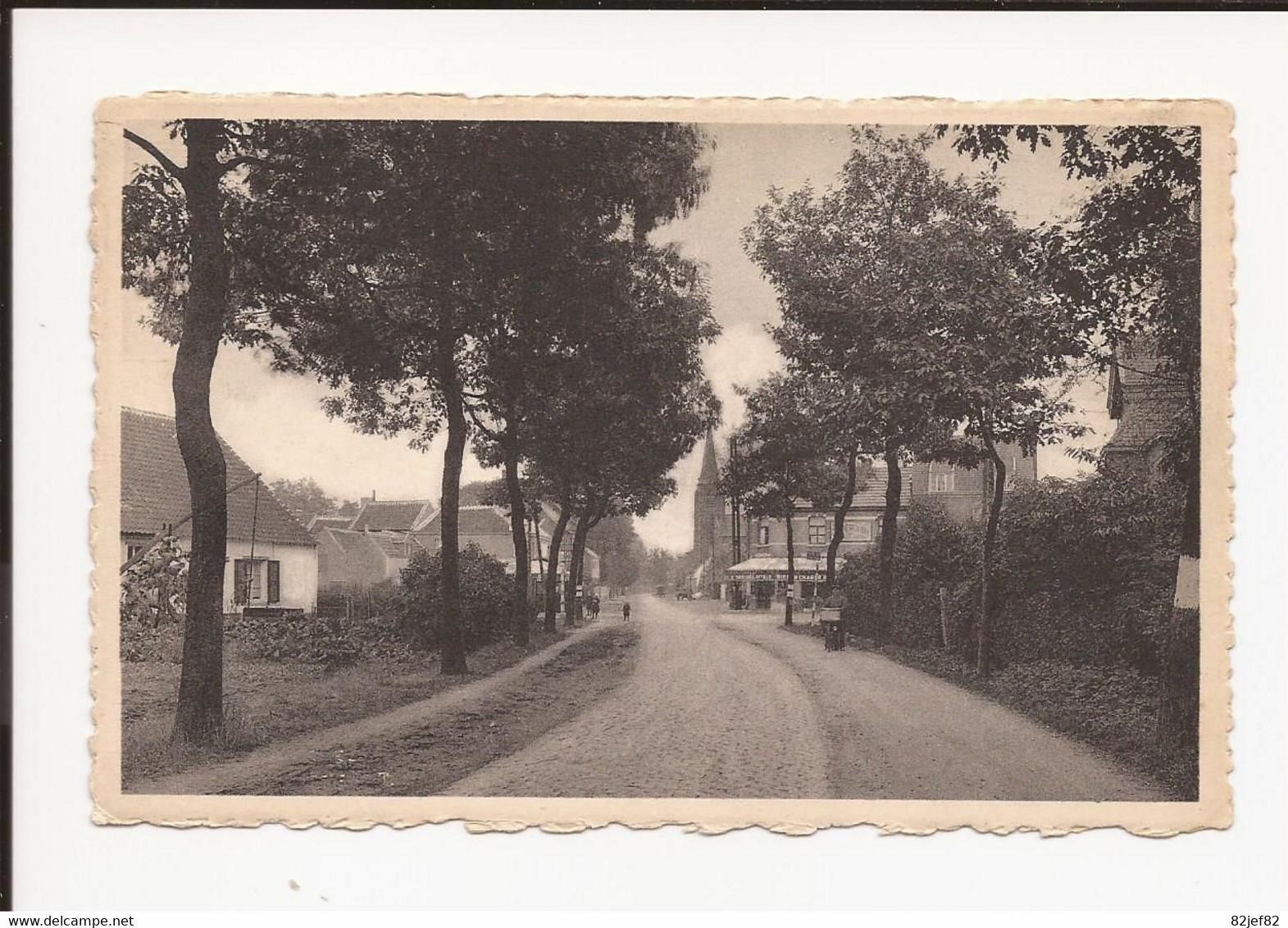 's Gravenwezel : Dorp Kerkstraat - Schilde