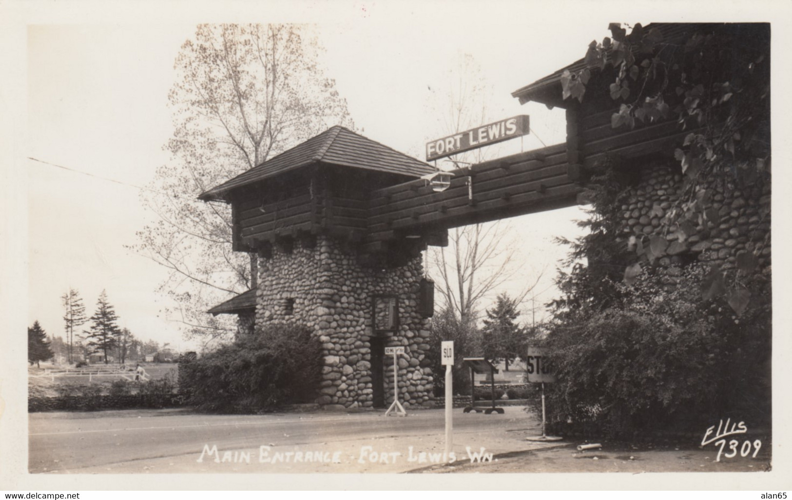 Tacoma Washington, Fort Lewis Main Entrance Gate, C1940s Vintage Ellis #7309 Real Photo Postcard - Tacoma