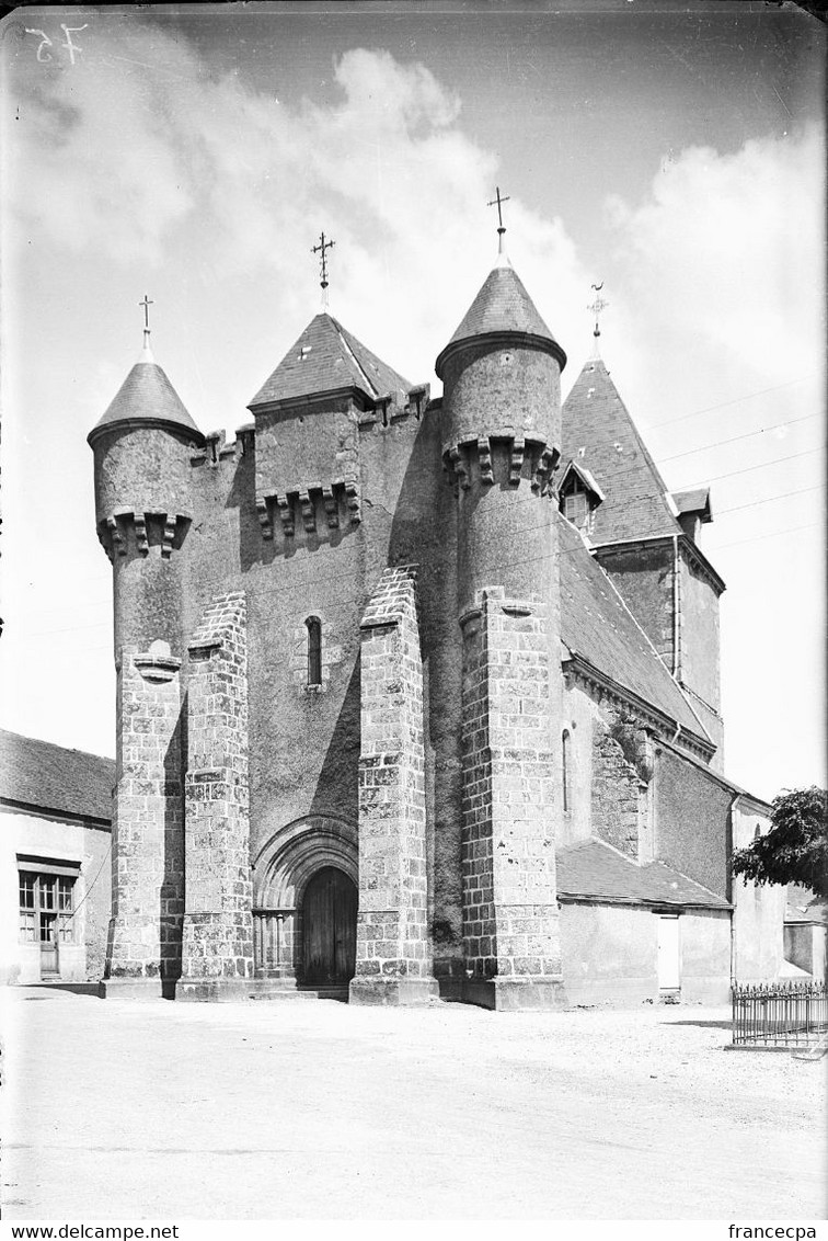 PN - 075 - INDRE - LOURDOUEIX - L'Eglise Saint Michel - Original Unique - Plaques De Verre