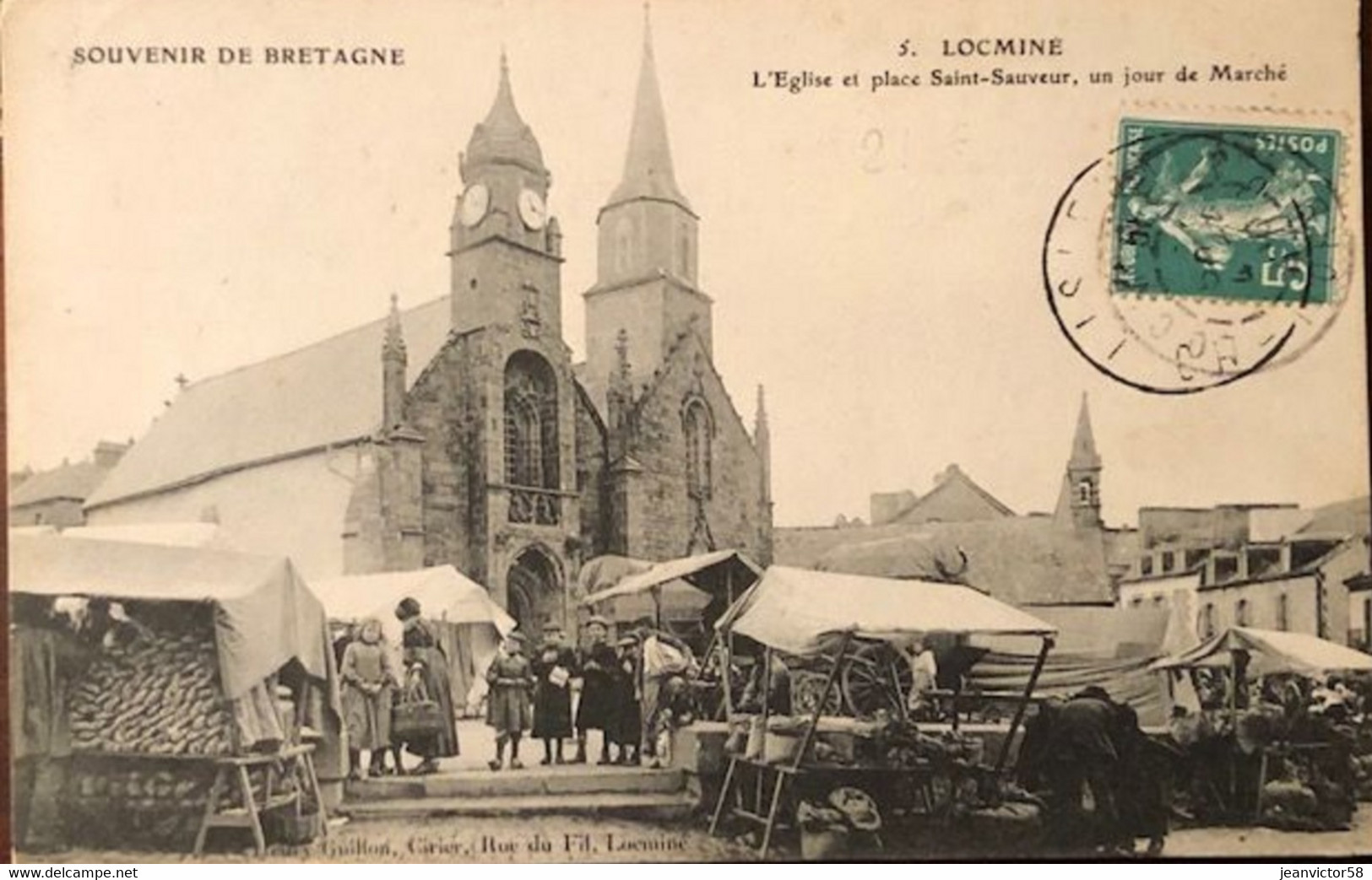 5 Locminé L'église Et Place St Sauveur Un Jour De Marché  Souvenir De Bretagne - Locmine