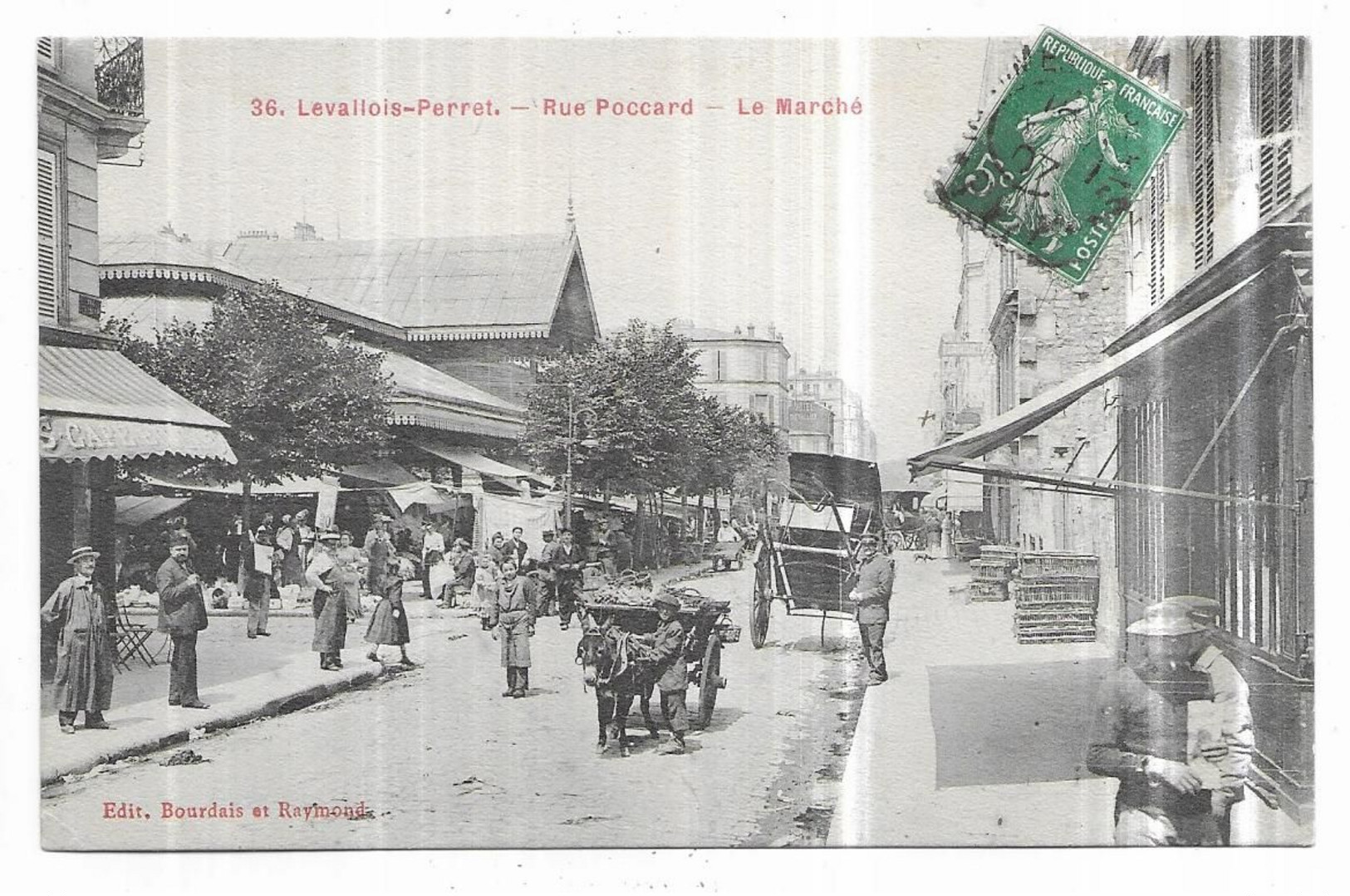 Levallois Perret Rue Poccard Le Marché - Levallois Perret