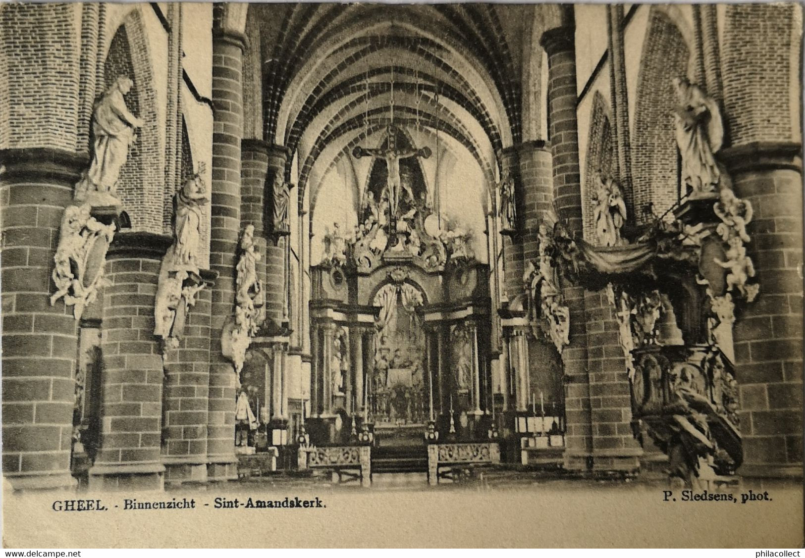 Geel - Gheel // Binnenzicht // Sint Amandskerk 190? - Geel