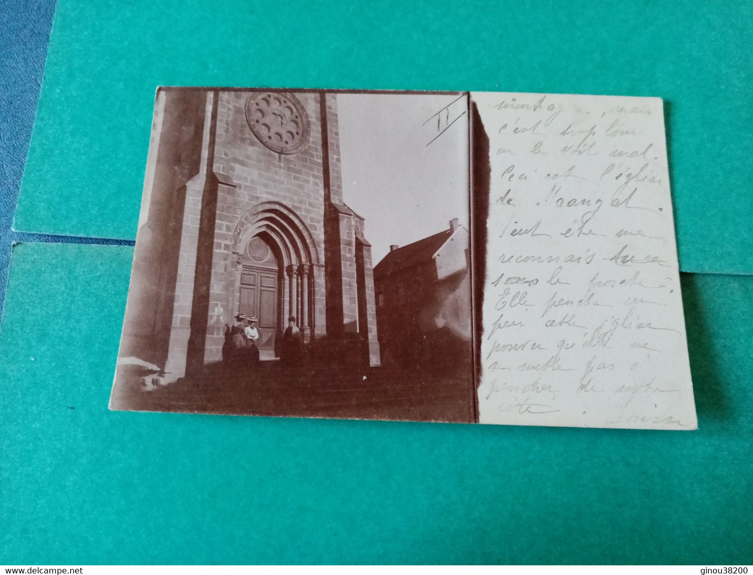 A3:CARTE PHOTO Femmes Devant L'église (animée) - Manzat