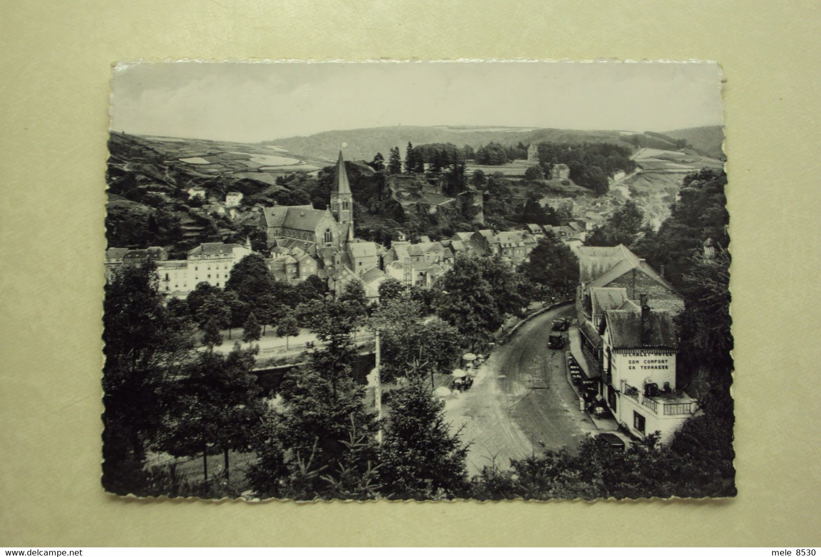 42938 - LA ROCHE EN ARDENNE - LE CHALET ET LA VILLE - ZIE 2 FOTO'S - Meix-devant-Virton