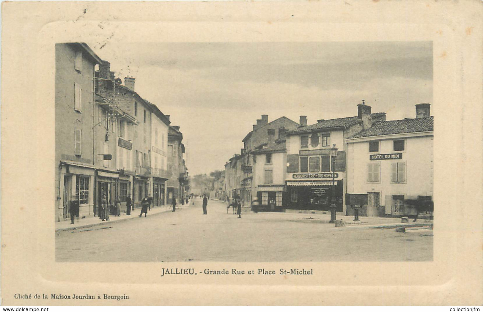 CPA FRANCE 38 " Jallieu, Grande Rue Et Place St Michel" - Jallieu