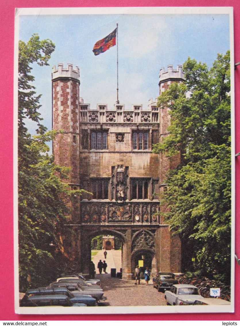 Visuel Très Peu Courant - Angleterre - Cambridge - Trinity College - The Great Gate - R/verso - Cambridge