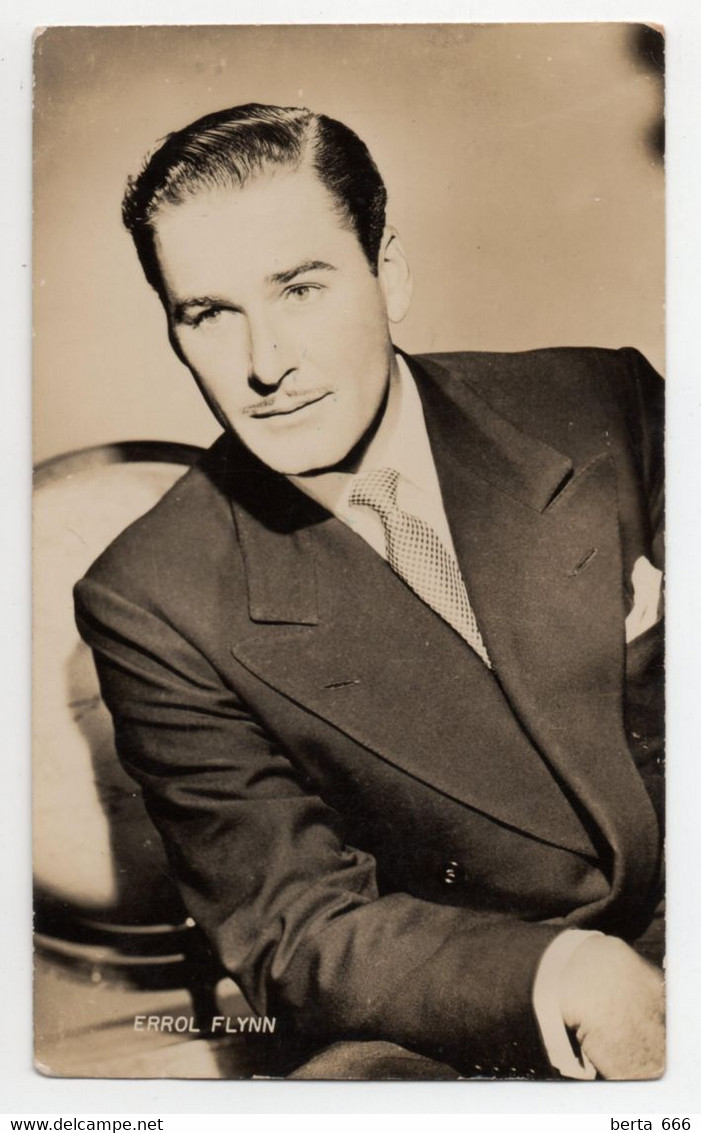 Errol Flynn Actor Real Photo Vintage Postcard - Actors