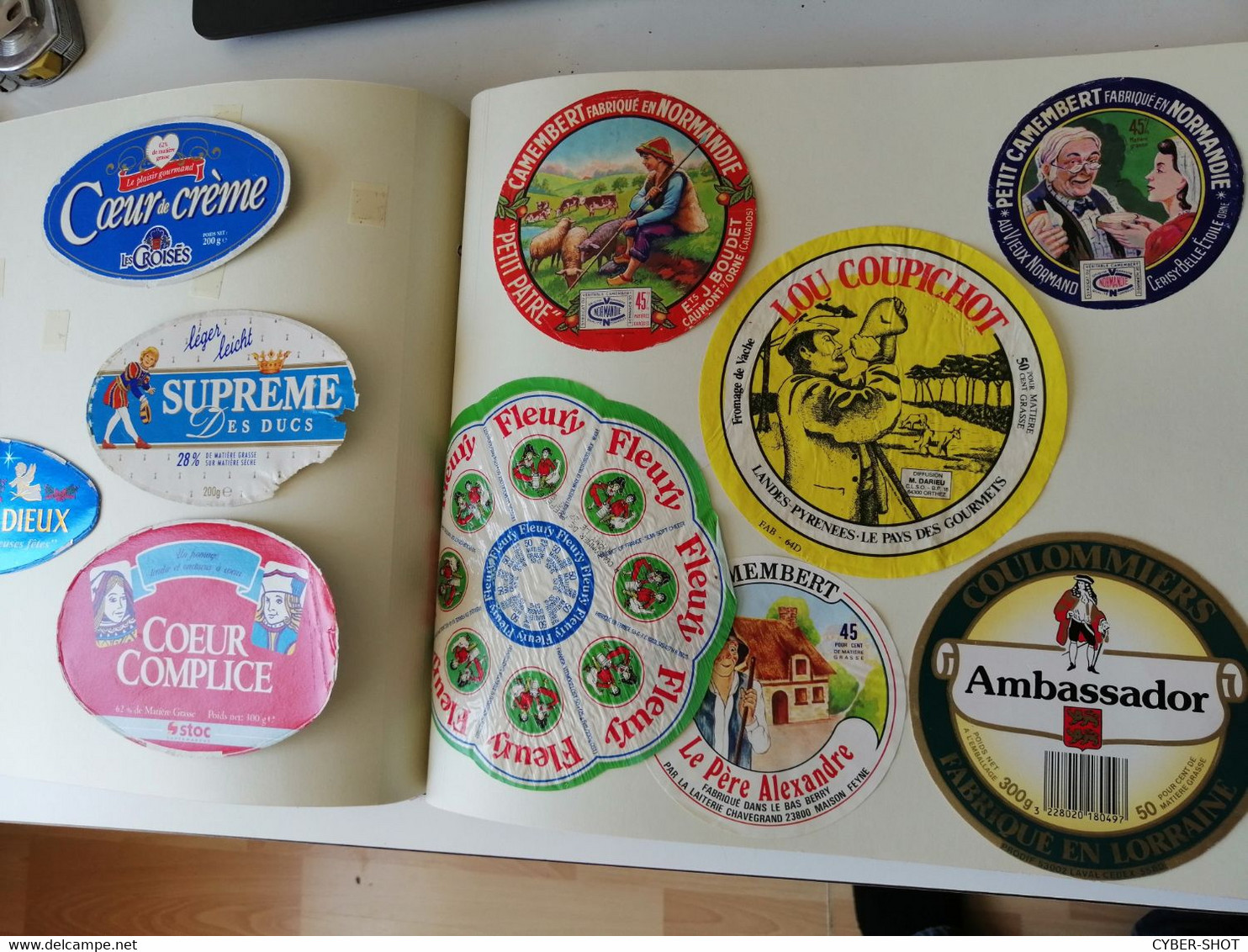 Super LOT DE PLUS DE 1000 ÉTIQUETTES VINTAGE DE FROMAGES