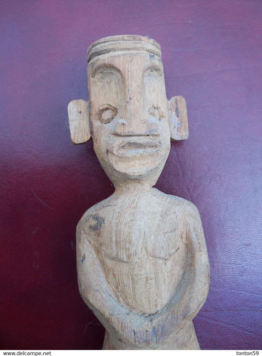 Ancienne Statue En Bois A Identifier. - Wood