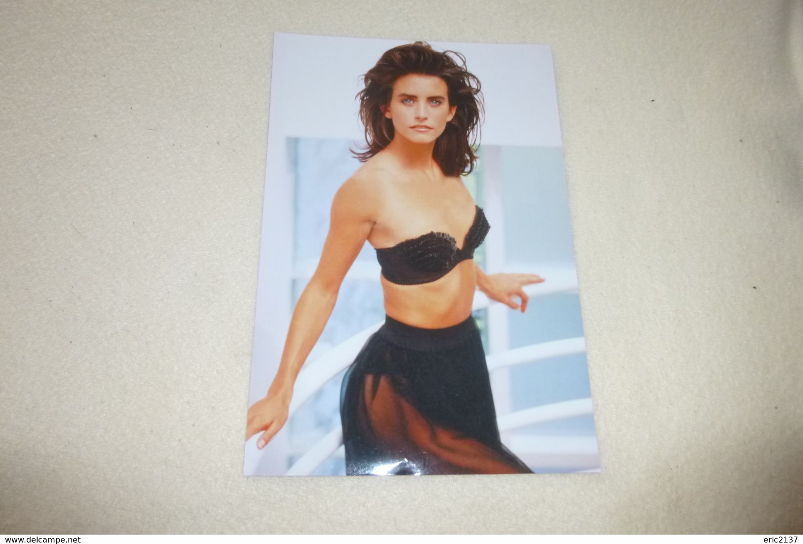 BELLE REPRODUCTION PHOTO ...BELLE FEMME SEXY.....COURTNEY COX - Pin-ups