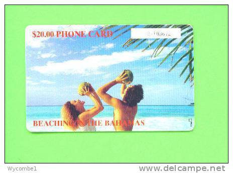 BAHAMAS - Chip Phonecard/On The Beach - Bahamas