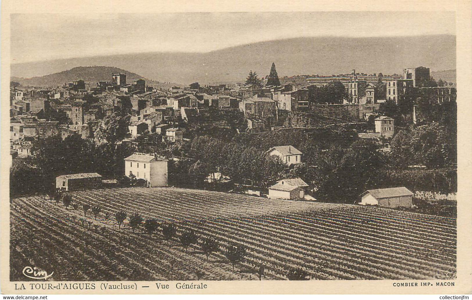 CPA FRANCE 84 " La Tour D'Aigues, Vue Générale" - La Tour D'Aigues