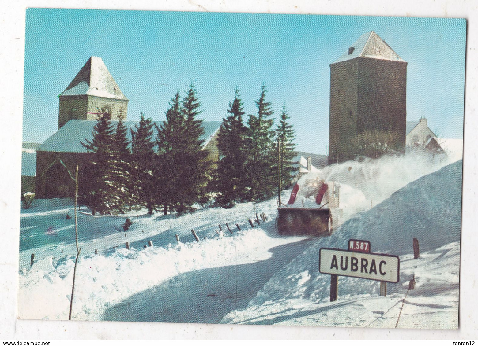 Carte Postale Aubrac La Tour Des Anglais - Andere & Zonder Classificatie