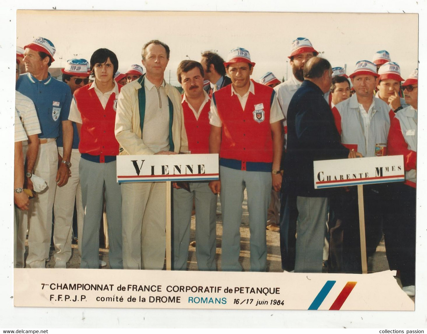 Photographie , 240 X 180 Mm , Sports , 7 E Championnat De France Corporatif De PETANQUE, ROMANS , 1984, Frais Fr 1.95 E - Deportes