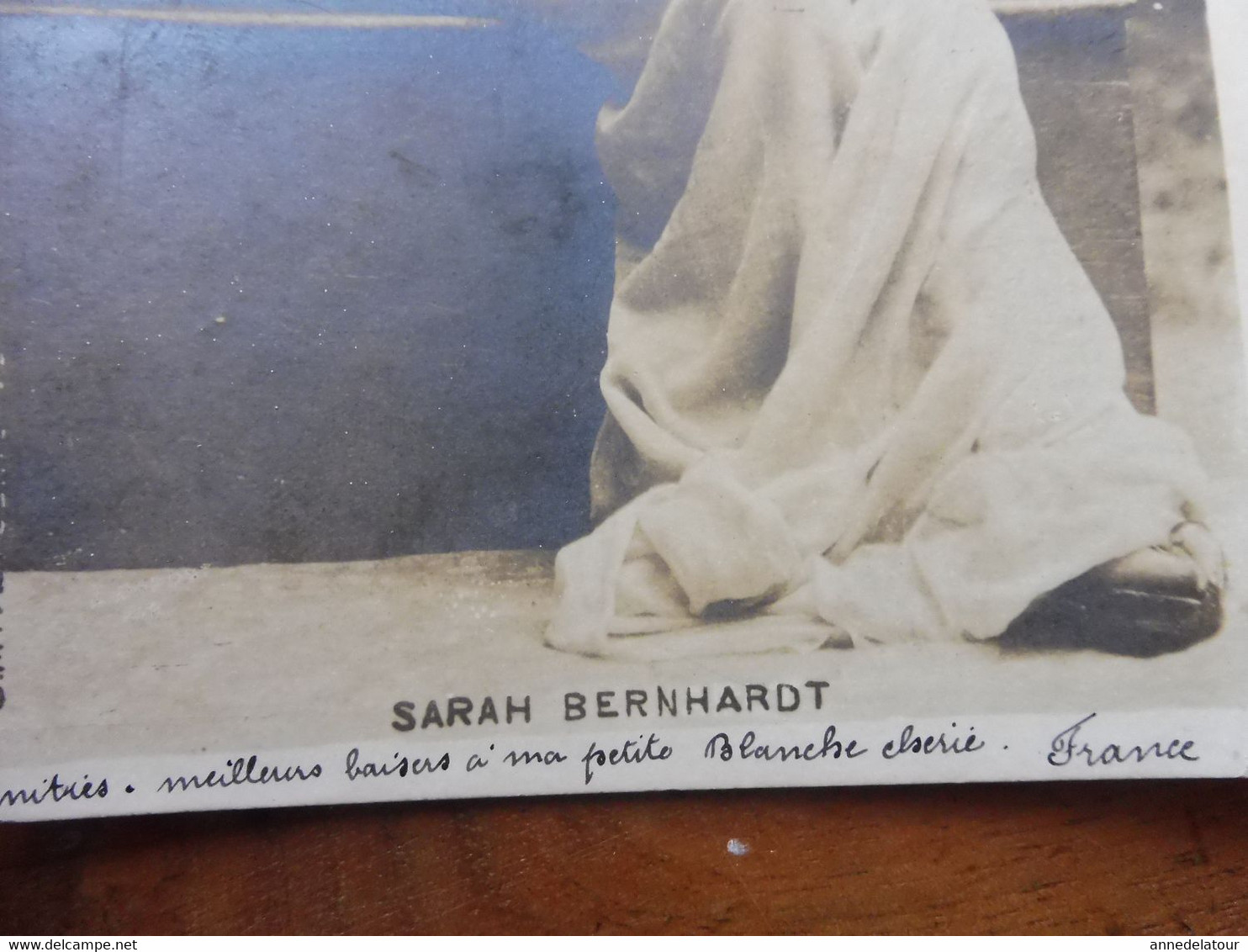 CPA  Sarah Bernhardt (photo) écrite Le 9 Fév 1903 à Mlle Blanche Granger, élève-maitresse à Ecole Normale De St-Etienne - Femmes Célèbres