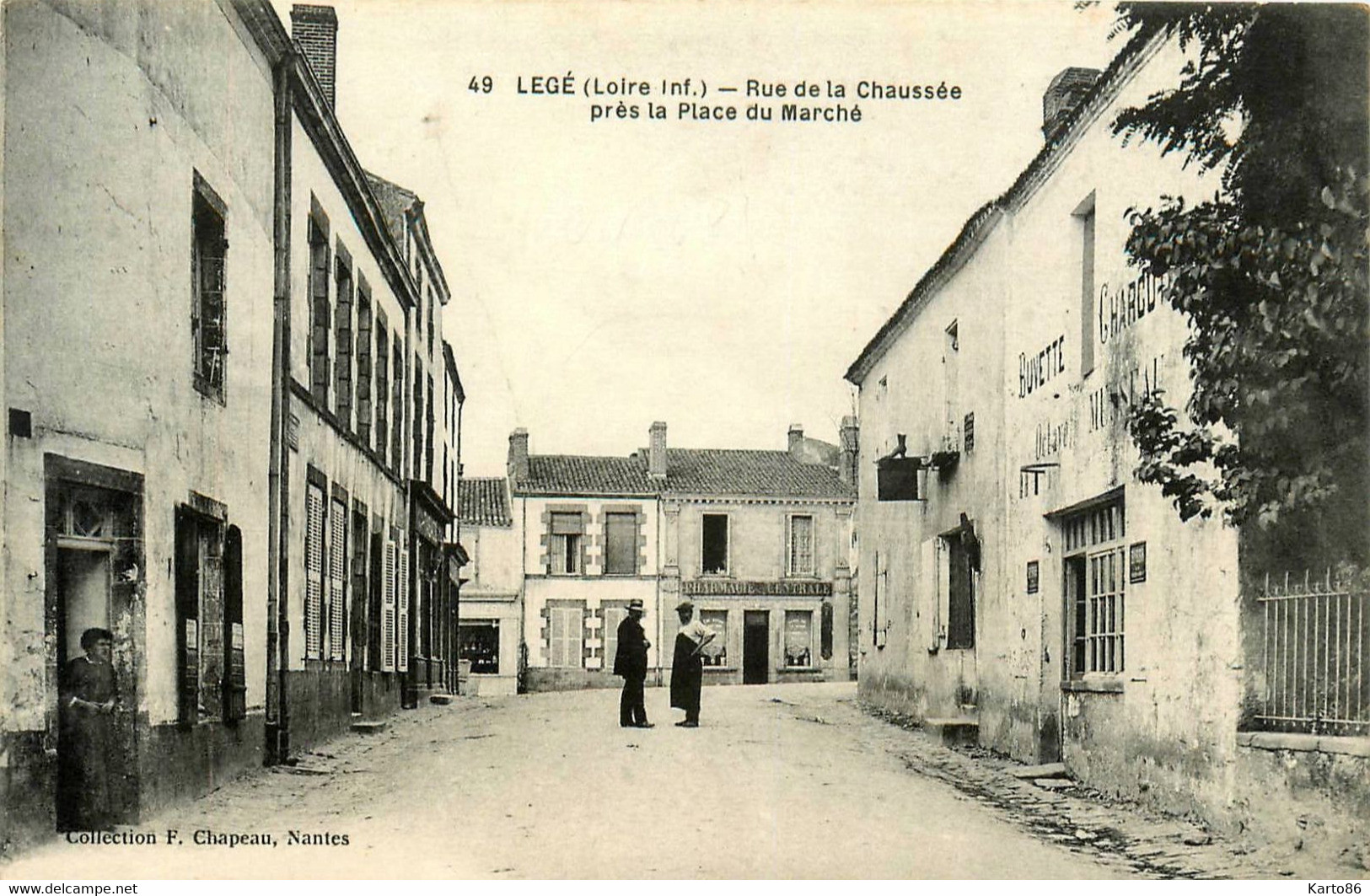 Legé * Débit De Tabac Tabacs Buvette Charcuterie Octave MUSSEAU , Rue De La Chaussé Près La Place Du Marché - Legé