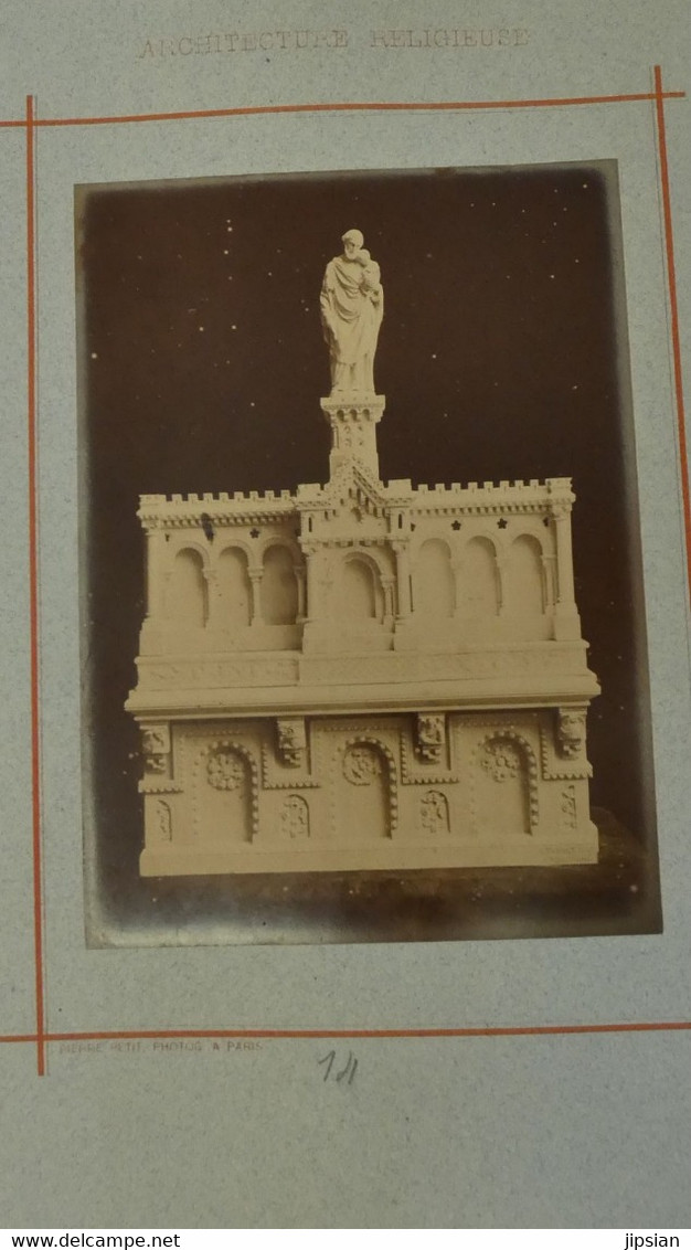 par Pierre Petit (1831- 1905) 29 photos albuminées 18 x 13 cm Architecture Religieuse éditée par Pairault Thézard --- GF