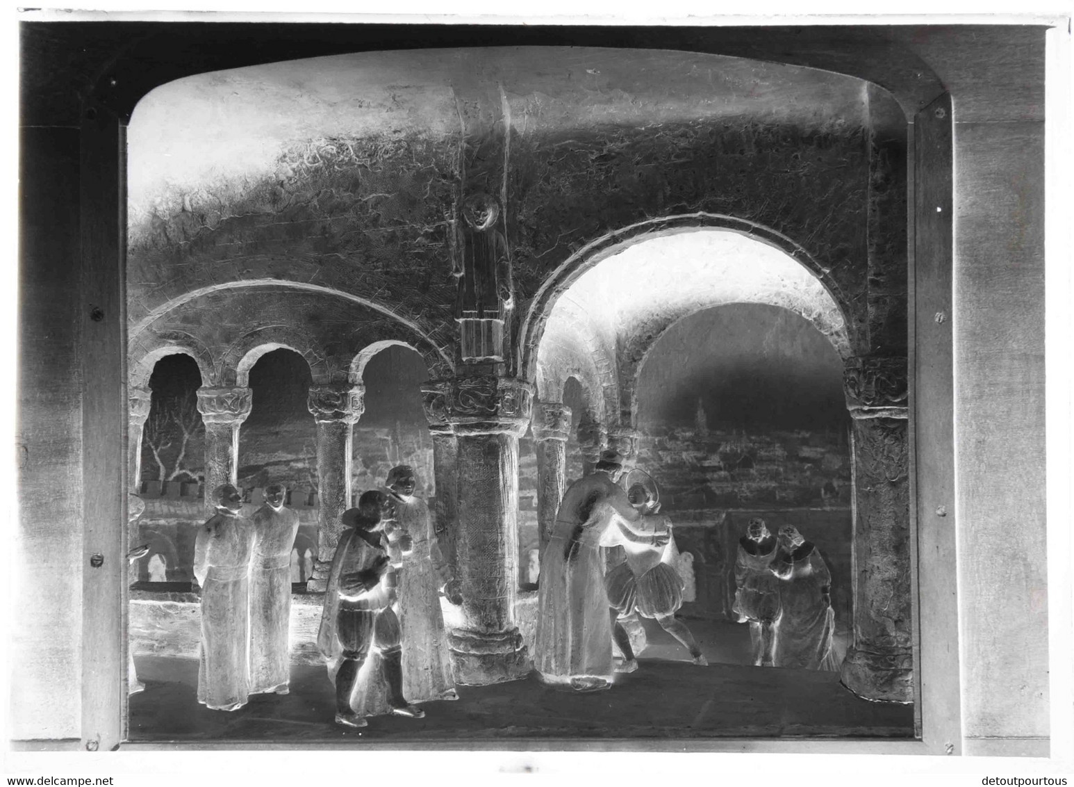 17 photographies négatif verre LALOUVESC Ardèche Basilique maison St Régis source scène diorama la vie du Saint chambre