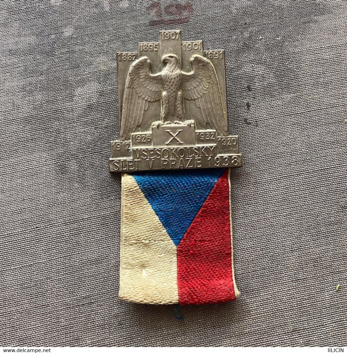 Badge Pin ZN010363 - Gymnastics Sokol Czechoslovakia - Gymnastics Sokol Czechoslovakia Prague Praha 1938 - Gymnastique