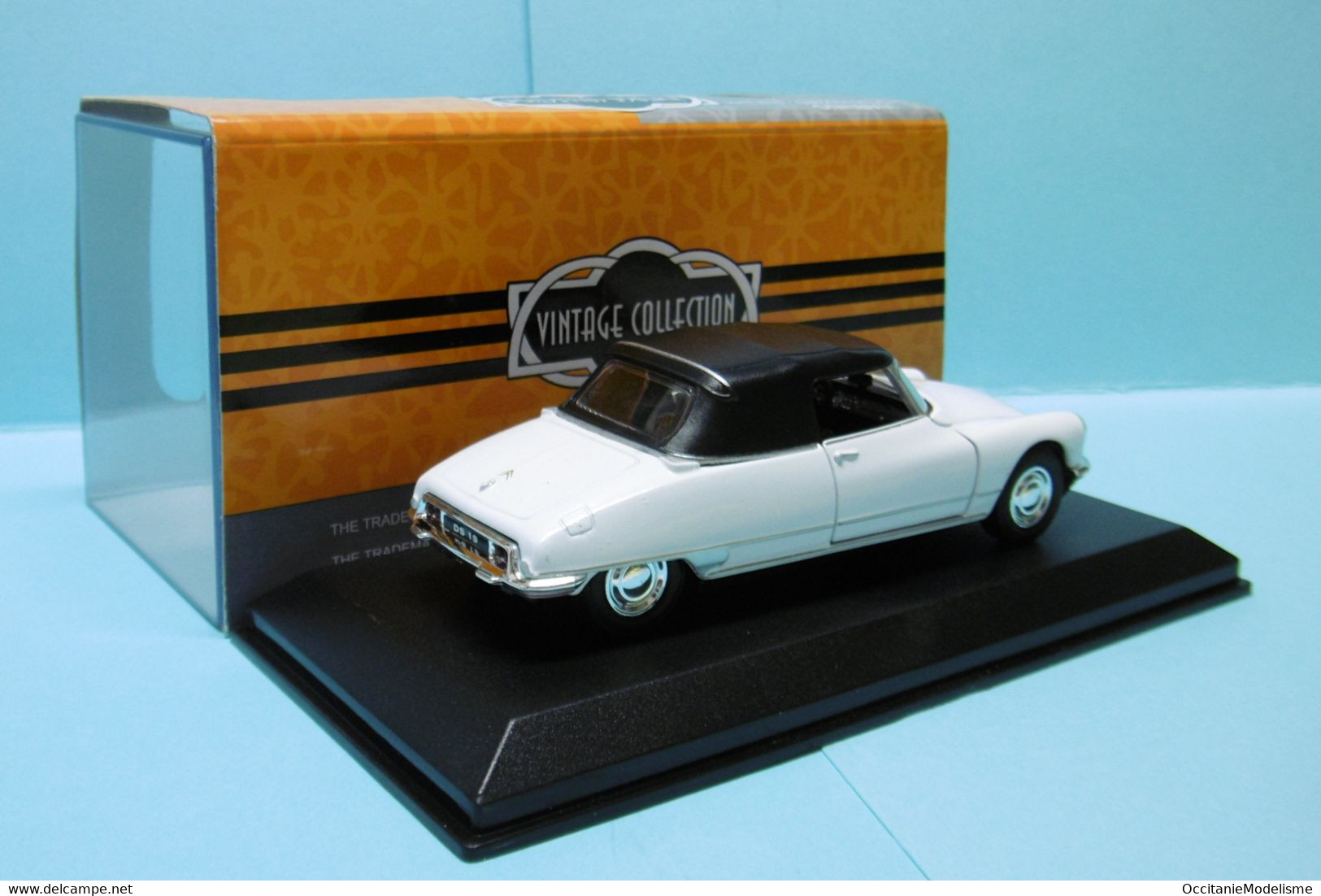 Welly - CITROEN DS19 CABRIOLET Fermé Blanc BO 1/43 1/38 - Welly