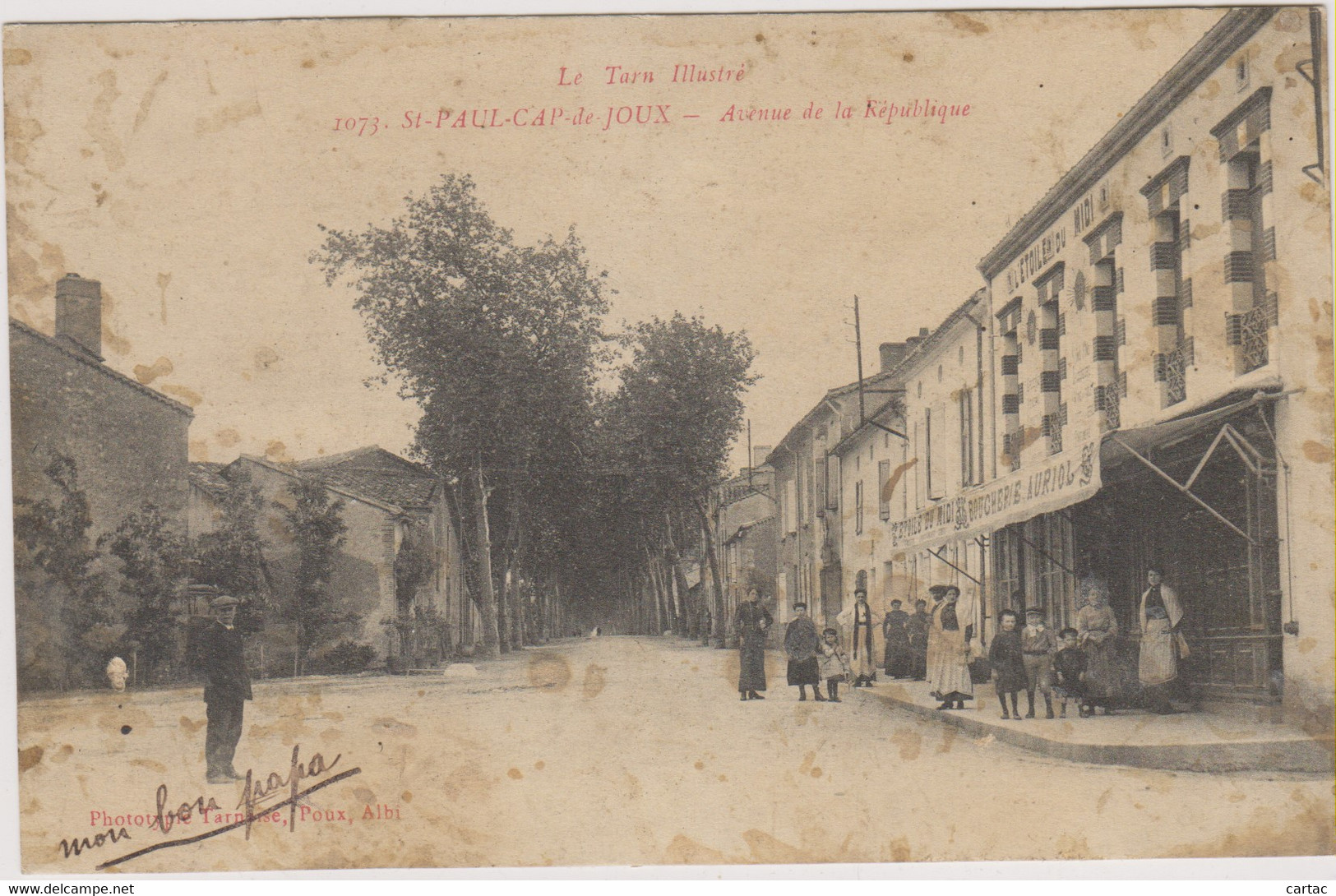 D81 - ST PAUL CAP DE JOUX - AVENUE DE LA RÉPUBLIQUE-Personnes Et Enfants Devant La Boucherie Auriol Et L'Étoile Du Midi - Saint Paul Cap De Joux