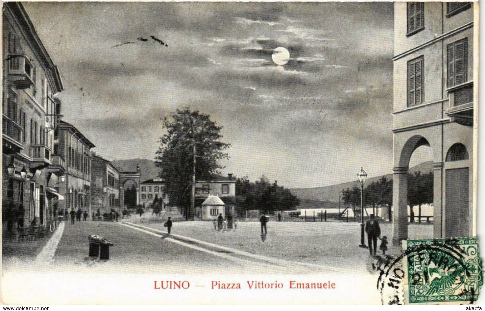 CPA AK Luino Piazza Vittorio Emanuele ITALY (553375) - Luino