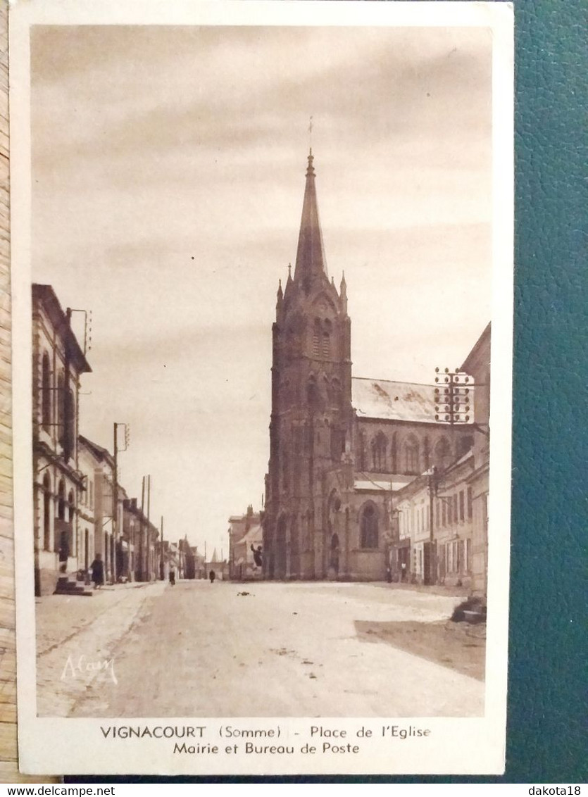 80  , Vignacourt ,la Place De L'église - Vignacourt