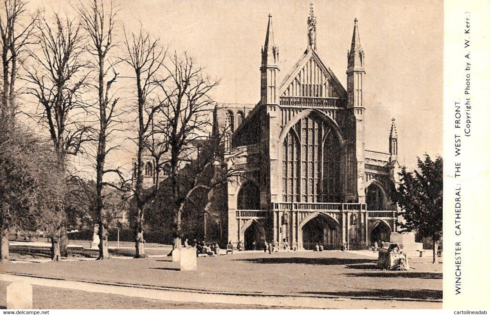 [DC12893] CPA - WINCHESTER CATHEDRAL - THE WEST FRONT - Viaggiata 1949 - Old Postcard - Winchester