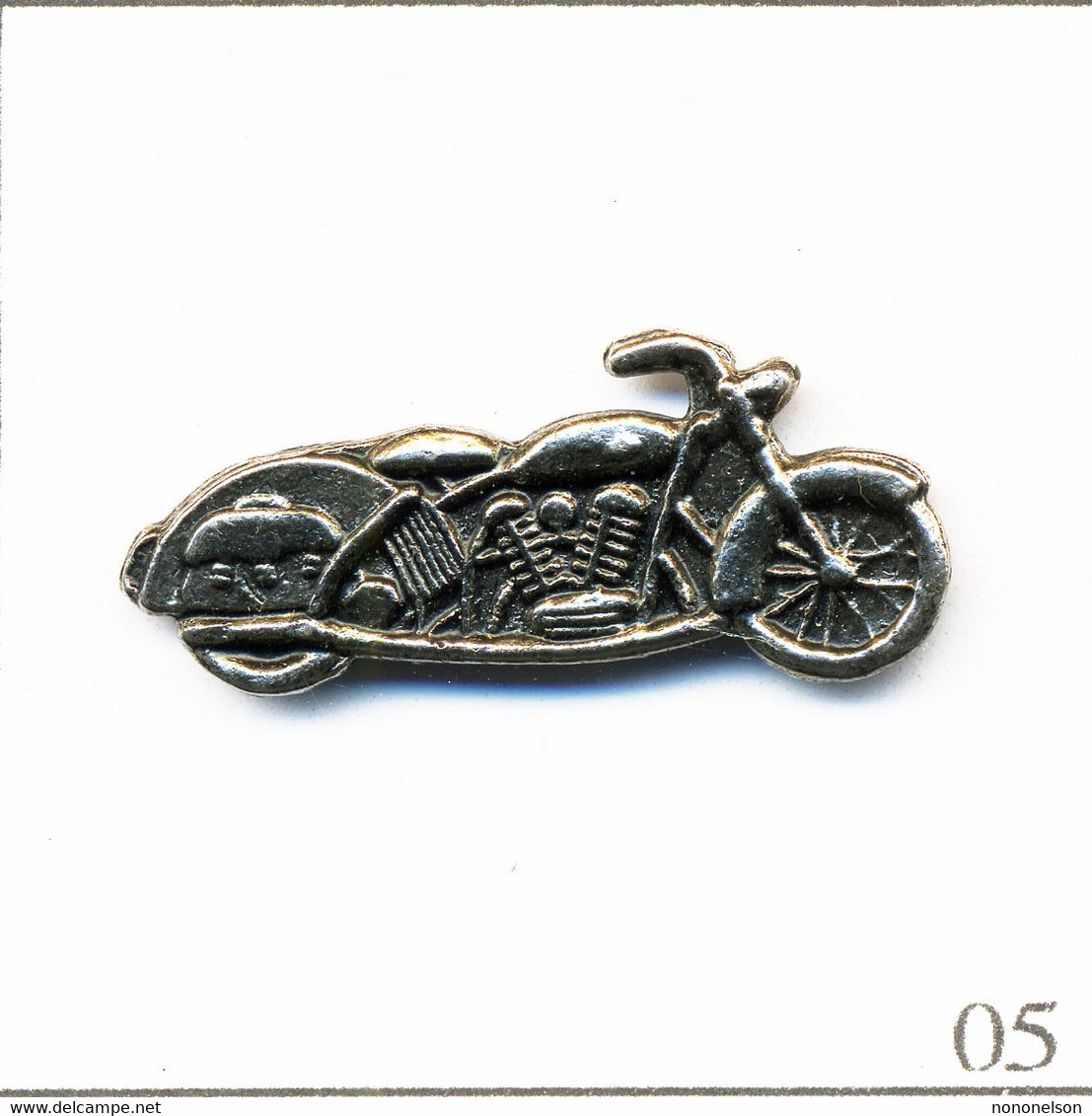 Pin's Moto - Harley-Davidson. Non Estampillé. Métal Chromé. T800-05 - Motos