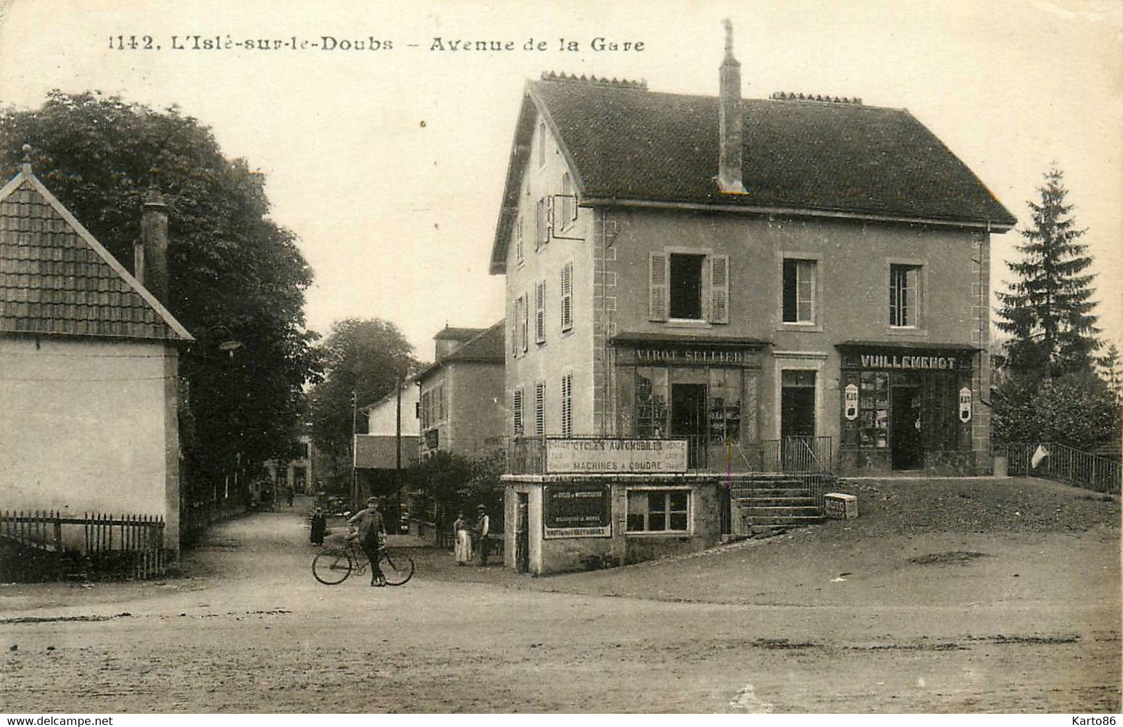 L'isle Sur Le Doubs * Isle Sur Le Doubs * Avenue De La Gare * VIROT Sellier * VUILLEMENOT * Commerce Magasin - Isle Sur Le Doubs