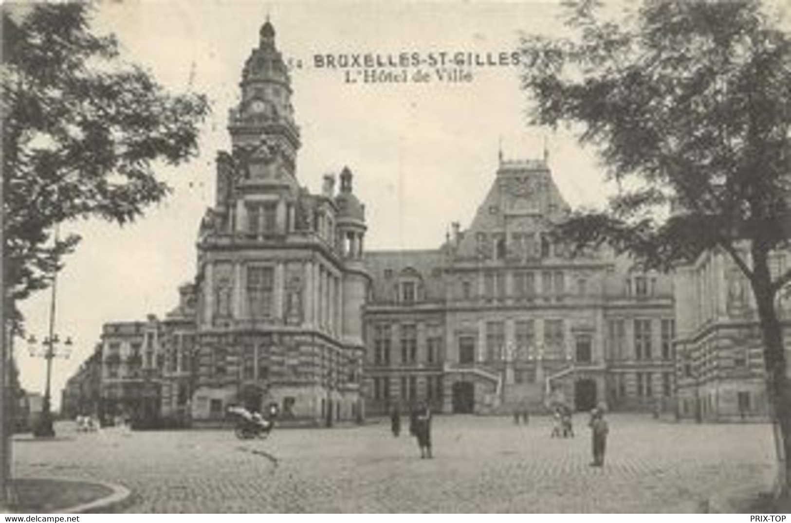 REF4154/ CP-PK Saint Gilles - Bruxelles L'Hôtel  De Ville Animée Utilisée En Feldpost - St-Gilles - St-Gillis